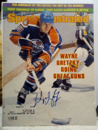 Wayne Gretzky Signed Cover Of The Sports Illustrated Si " Going Great Guns "