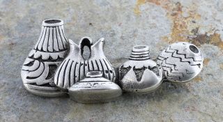 Vintage Sterling Silver Native American Navajo Signed (str) Pottery Brooch/pin