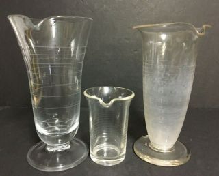 (3) Vtg Apothecary Laboratory Pharmacy Glass Graduated Beakers Etched Marks