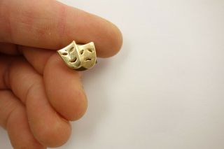 Antique Vintage Solid 14K Yellow Gold Comedy & Tragedy Face Pin 1.  15 Grams Scrap 2
