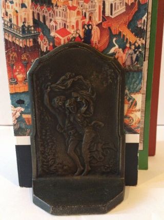 Vintage Bronze Bookends Romantic Lovers Couple Caught In The Storm Art Deco Su7