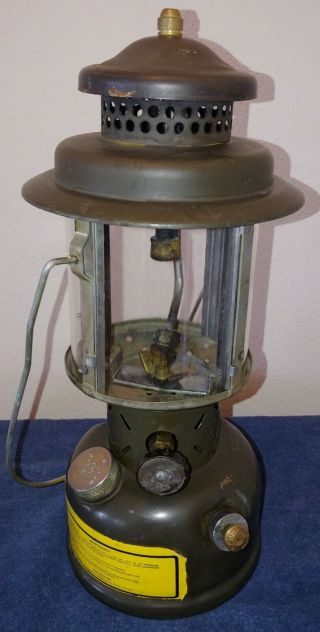 Vintage Us Smp Mil - Spec Military Lantern With Quadrant Glass 1983