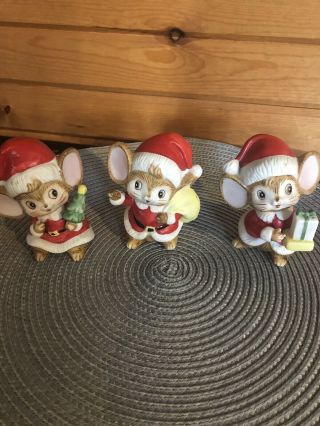 Vintage Homeco Ceramic Bisque Figurines Christmas Santa Mouse