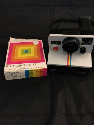 Vintage Polaroid One Step Instant Photo Land Camera & Type 88 Film