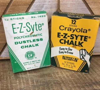 Vintage Crayola E - Z - Syte Chalk No.  1420 Binney & Smith White Yellow Made In Usa