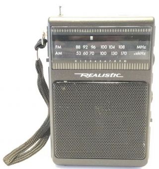 Vintage Realistic Black Hand Held Portable Am - Fm Radio Radio Shack Model 12 - 725