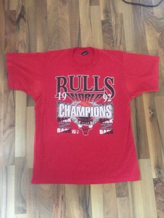 Vintage Chicago Bulls T - Shirt Xl 1992 Nba Champions Jordan Back 2 Back Logo 7