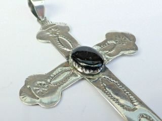 Fine Vintage Large Sterling Silver & Black Onyx Cross Pendant Necklace 5.  5g