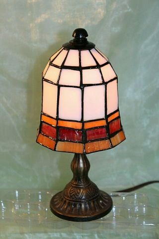 Vintage Retro Baroque Stained Glass Tiffany Style Table Lamp Browns/tan/white P3