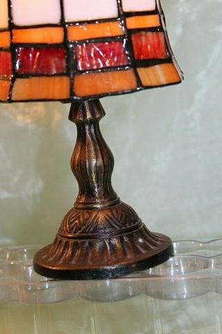 Vintage Retro Baroque Stained Glass Tiffany style Table Lamp Browns/Tan/White p3 3