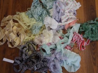 1 Lb.  Mixed Colored And Vintage Sewing Lace C