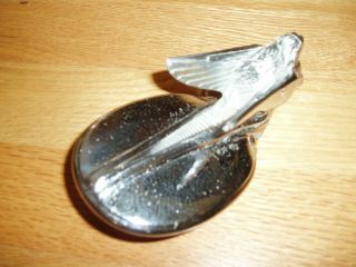 1931 and 1932 Plymouth Hood Ornament Radiator Cap by Jarvis 2