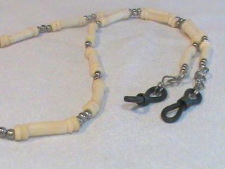Eyeglass Holder Chain Vintage Creamy Ivory And Silver Tone Beaded