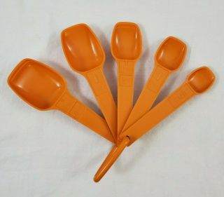 Vintage Tupperware Measuring Spoons 5 Pc,  Ring Orange