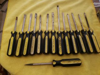 Set Of 12 Vintage Stanley Yellow Black Slotted Phillips Screwdriver