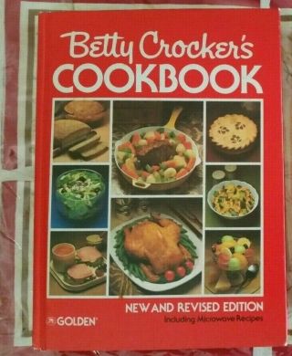 Vintage Betty Crocker And Revised Cookbook 1969/82 Hardcover