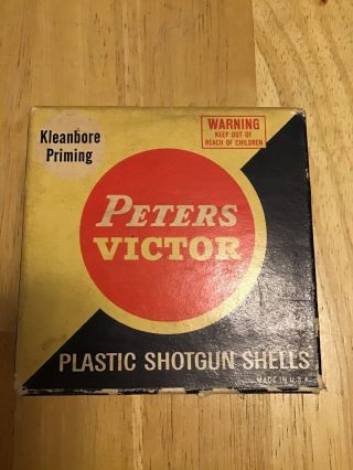 Vintage Peters Victor Plastic Shotgun Shells,  Kleanbore Priming,  Empty Box Only