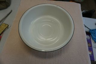Vintage Large Porcelain Enamel Pan 16 " X 4.  5 " Wash Basin Bowl Tub White Black