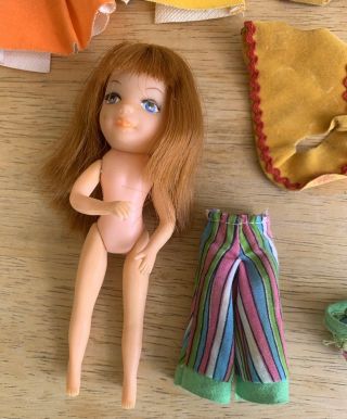 Vtg 60s Uneeda TINY TEENS Doll w/ CLOTHES Mod RAINCOAT 1967 2