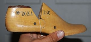 Antique Vintage Wood Shoe Last Form 1 1/2 C Dona