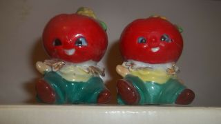 Vintage Anthropomorphic Tomato Head People Salt & Pepper Shaker Set - Japan