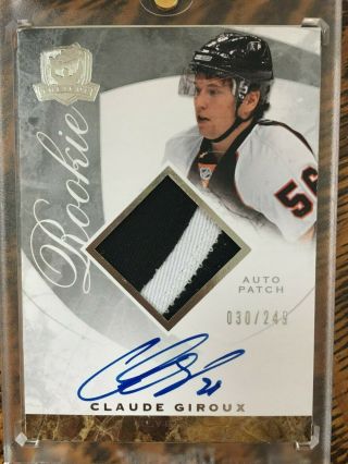 2008 - 2009 - 09 Ud The Cup Claude Giroux Auto Jersey Patch 2cl Sp Rookie Rc 30/249