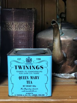 Vintage Collectors Twinings Tea Metal Tea Tin Advertising “queen Mary”