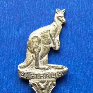 Vintage Embossed Australia Kangaroo Souvenir Collector Spoon