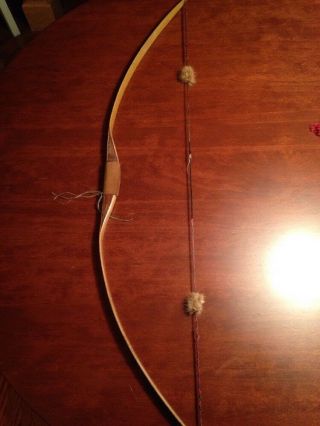 Vintage Childs Bow Hunting Bow No Frontiers 35 1/2 Inches Archery Bow
