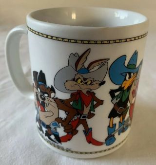 Vintage 1992 Warner Bros Mug Bugs Bunny,  Daffy Duck,  Yosemite Sam,  Sylvester