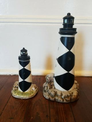 Vintage Geo.  Z.  Lefton 00134 Ceramic Cape Lookout 1859 Lighthouse Set (2)