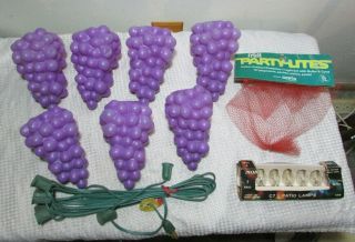 Vintage Noma Grapes Party Lites String 7 Camping Rv Patio Blow Mold Lights Bulbs