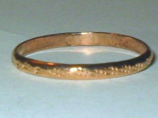Vintage 14k Red Gold Fill Victorian Style Wedding 2mm Band Ring Sz 6.  5 - 8