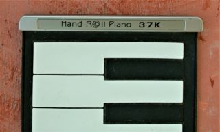 VTG ROLL A PIANO,  37 KEYS SOFT FLEXIBLE ELECTRIC DIGITAL ROLL UP KEYBOARD PIANO 3