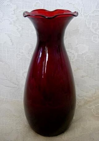 Vintage Mid - Century Anchor Hocking Royal Ruby Red Blown Glass Ruffle Vase