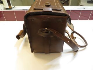 E.  G 5 Vintage Camera Bag - Hand Waxed Top Grain Cowhide Leather 2