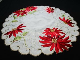 Gorgeous Vintage Linen Doily W Padded Silk Embroidery Christmas Chrysanthemums
