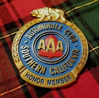 Vintage Aaa Auto Club Of Southern California Bear Topper Badge Aaa Honor Member