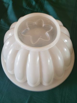 Vintage White Jello Tupperware Jel - N - Serve Jello Mold 4 Piece Gelatin Ring