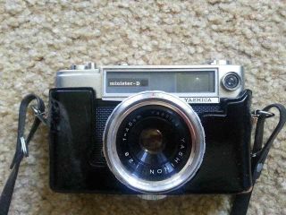 Vintage Yashica Minister - D 35 Mm Film Camera W/leather Case - Needs Battery