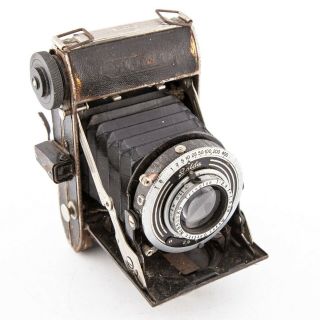 Balda Vintage Folding Camera With Meyer Gorlitz Trioplan 7.  5cm