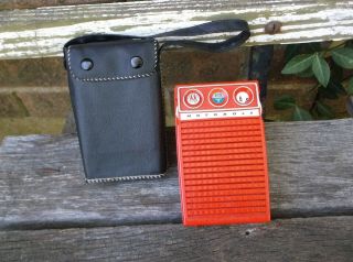 Vintage Motorola 6 Transistor Radio Xp40er Red W/case Strap Good