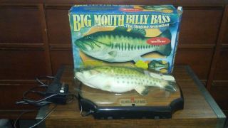 Vintage Talking Big Mouth Billy Bass Motion Activated Singing Fish Sings 2 Songs