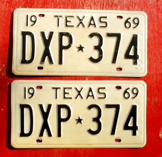 1969 Texas Pair Dxp - 374 License Plates