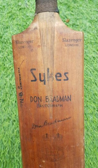 Don Bradman Autograph Sykes Slazenger London Vintage Cricket Bat Sporting Goods