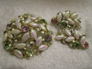 Very Pretty Vintage Signed Bsk Brooch And Clip Earrings Set