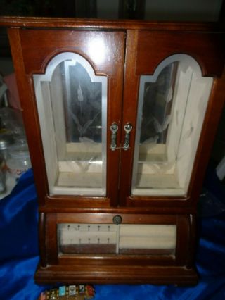 Vintage Wooden Jewelry Box W/jewelry (15.  5 " X 11 " X 6 ") 02