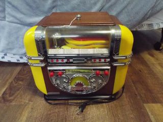 Vintage Spirit Of St Louis Jukebox Cd Player By Polyconcept