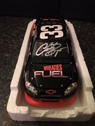 Nascar Signed 1:24 Clint Bowyer 2011 Wheaties Fuel