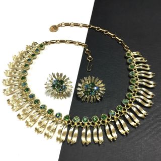 Vintage Lisner Green Ab Rhinestone Flower Necklace & Earring Set Gold Tone Hh32o
